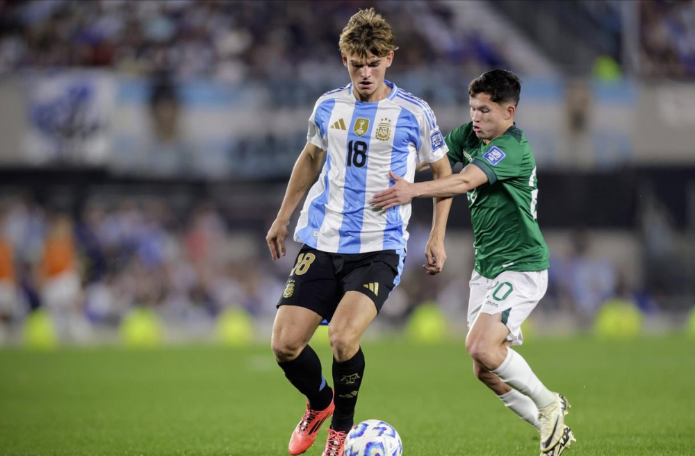 在比赛初期 在比赛初期