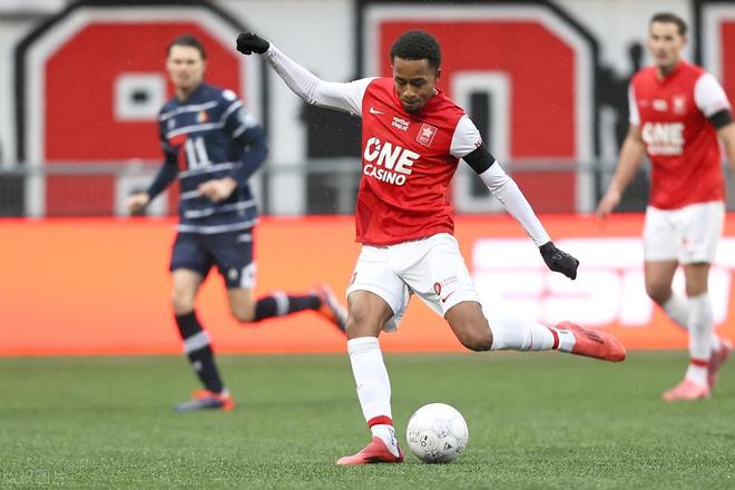 等自然融入 等自然融入