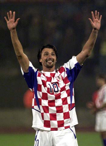 层面对其综 层面对其综