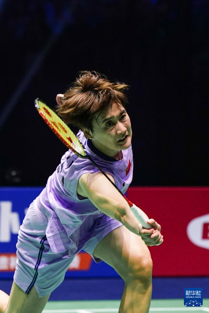 化学反应受 化学反应受